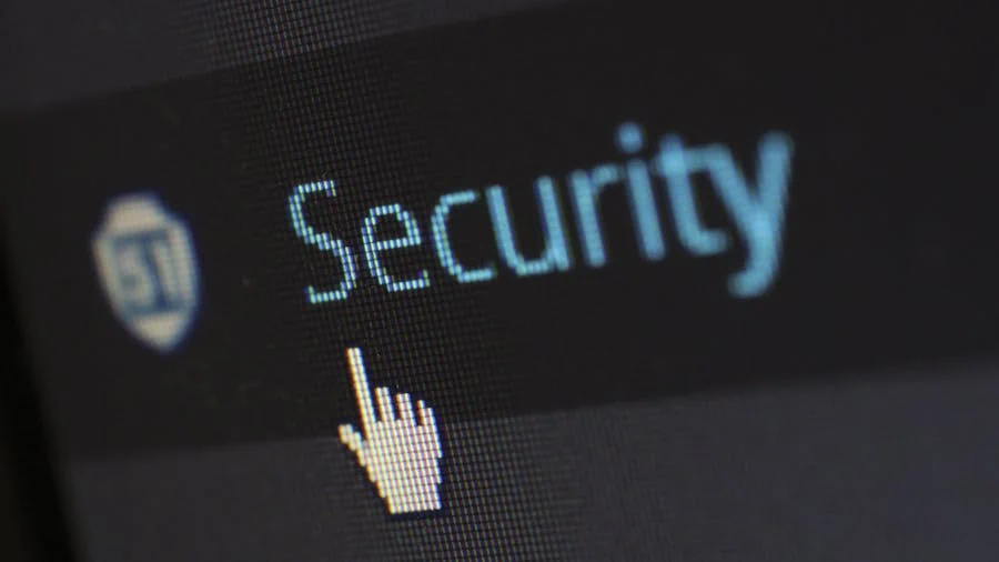 Safety and privacy checklist for Adult Friend Finder including two factor authentication